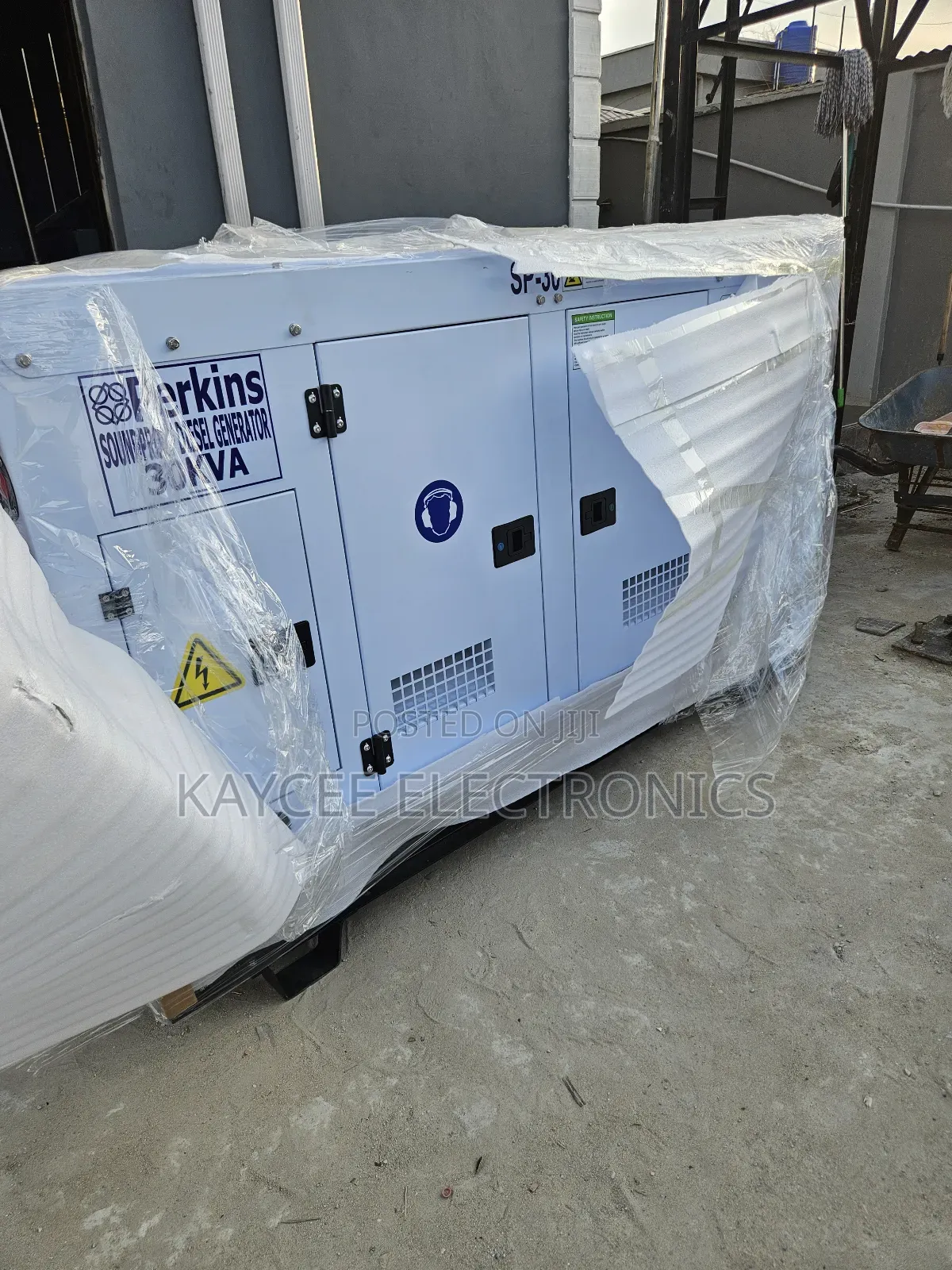 Industrial Perkins 30kva Diesel Generator – Super Quiet
