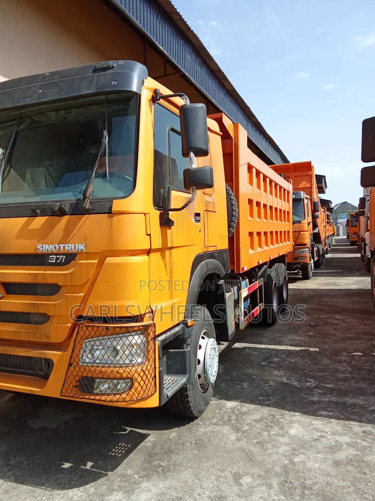 10tyres Howo 371 30tons Foreign Used Refurbished Tipper Dump Truck.