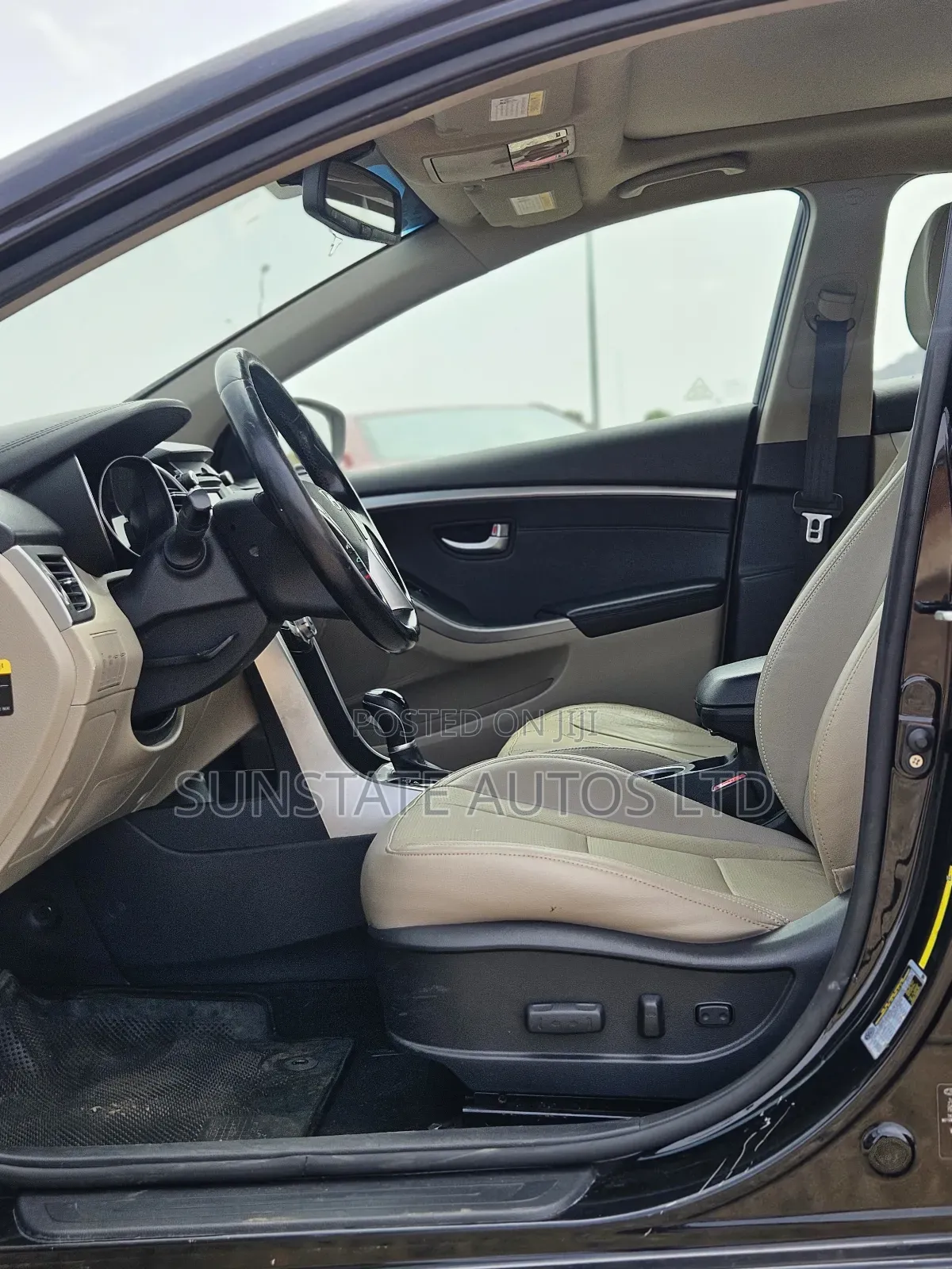 Hyundai Elantra 2013 Black