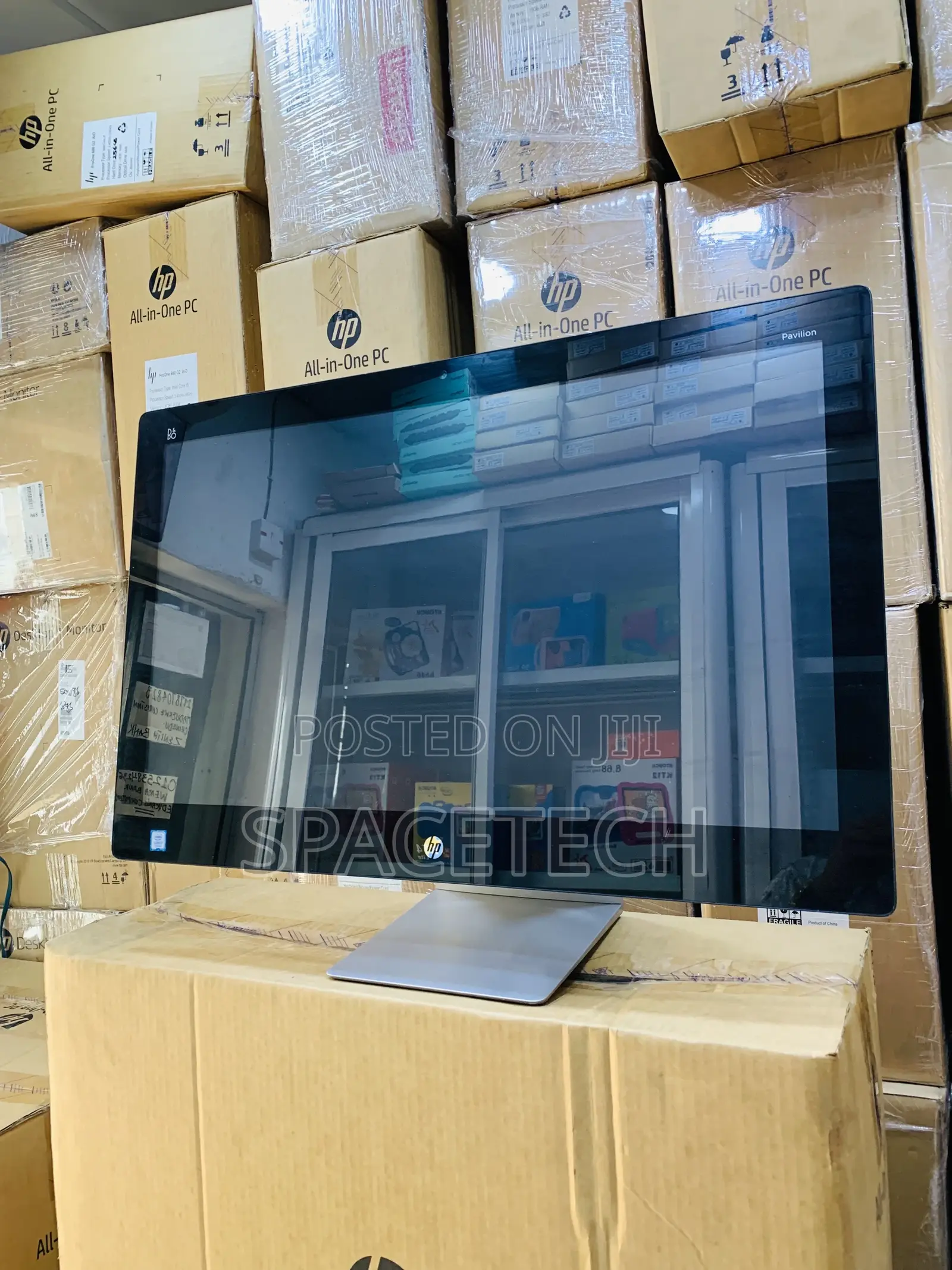 New Desktop Computer HP Pavilion 27 8GB Intel Core i5 HDD 1T