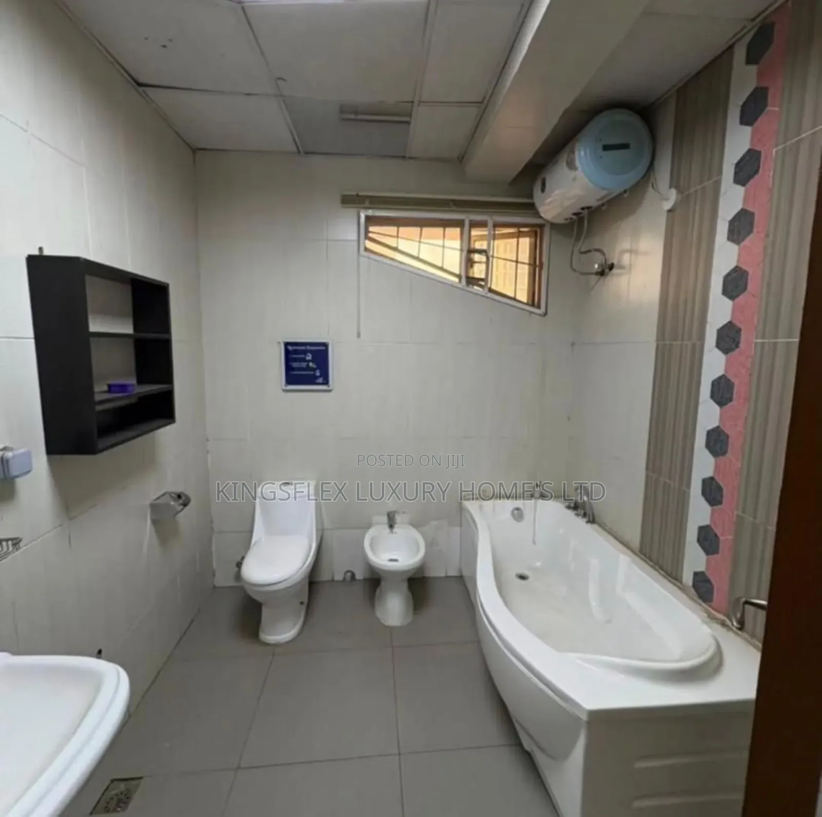 4bdrm Duplex in Estate, Jabi for sale