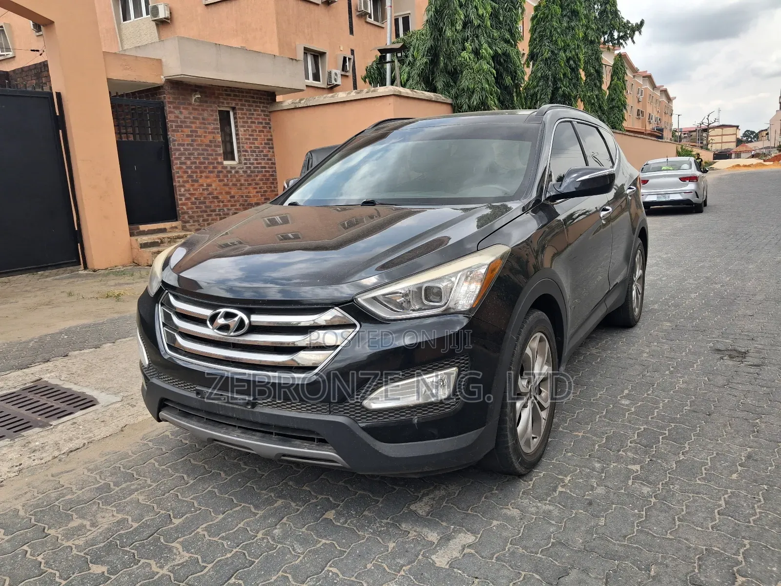Hyundai Santa Fe Limited 4dr SUV AWD (3.3L 6cyl 6A) 2015 Black