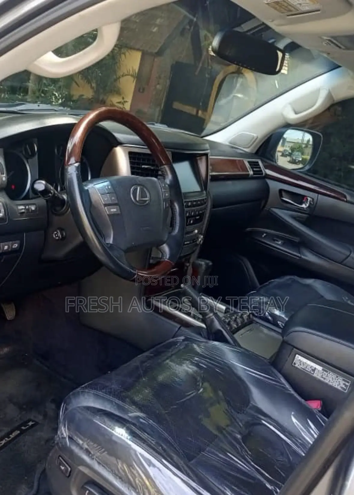 Lexus LX 570 (5 seats) AWD 2015 Gray