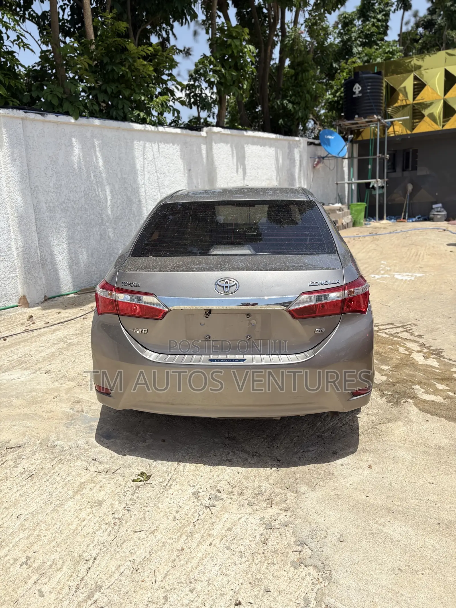 Toyota Corolla LE 4dr Sedan (1.8L 4cyl CVT) 2016