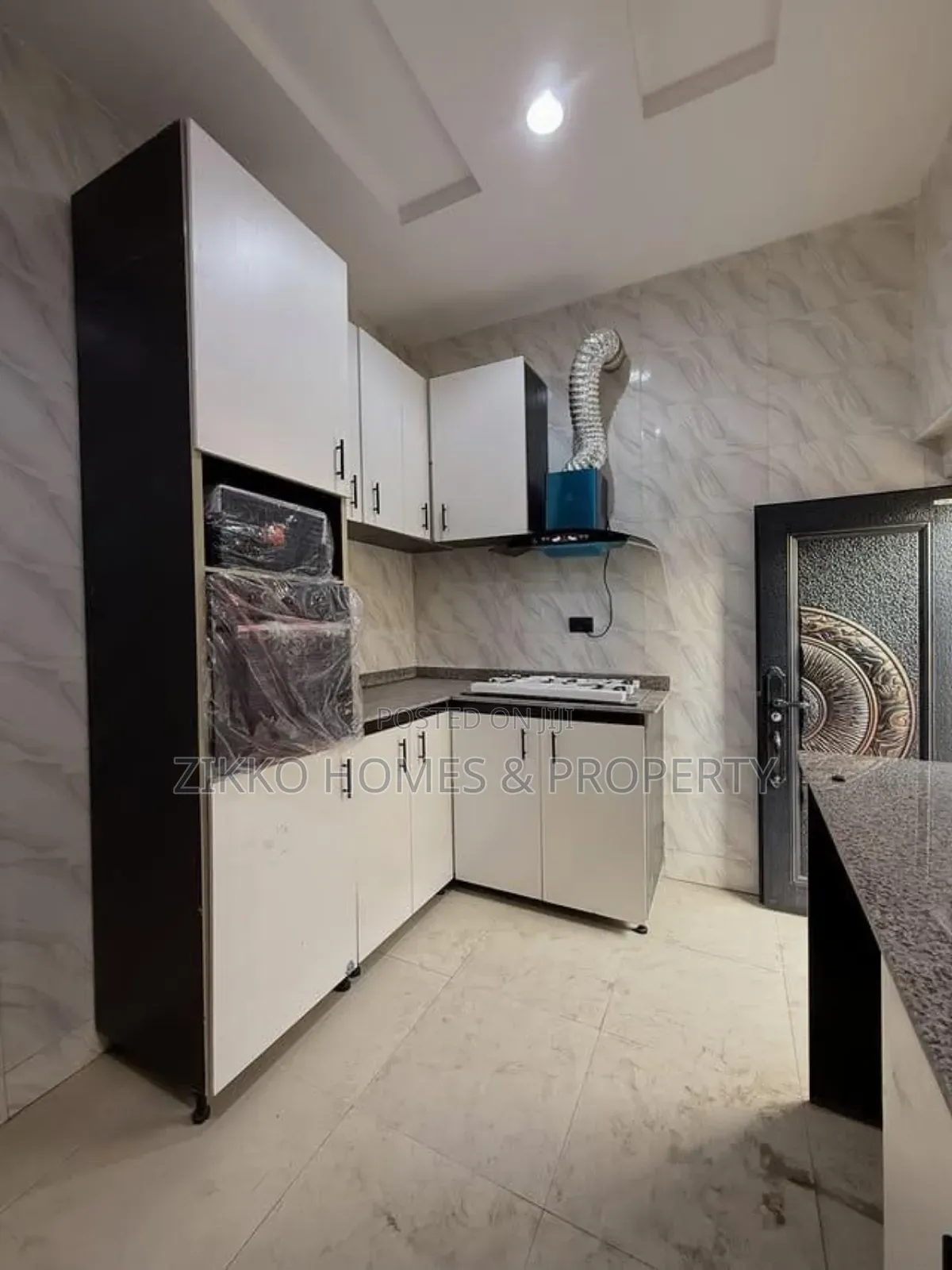 5bdrm Duplex in Ajah, Lekki for sale
