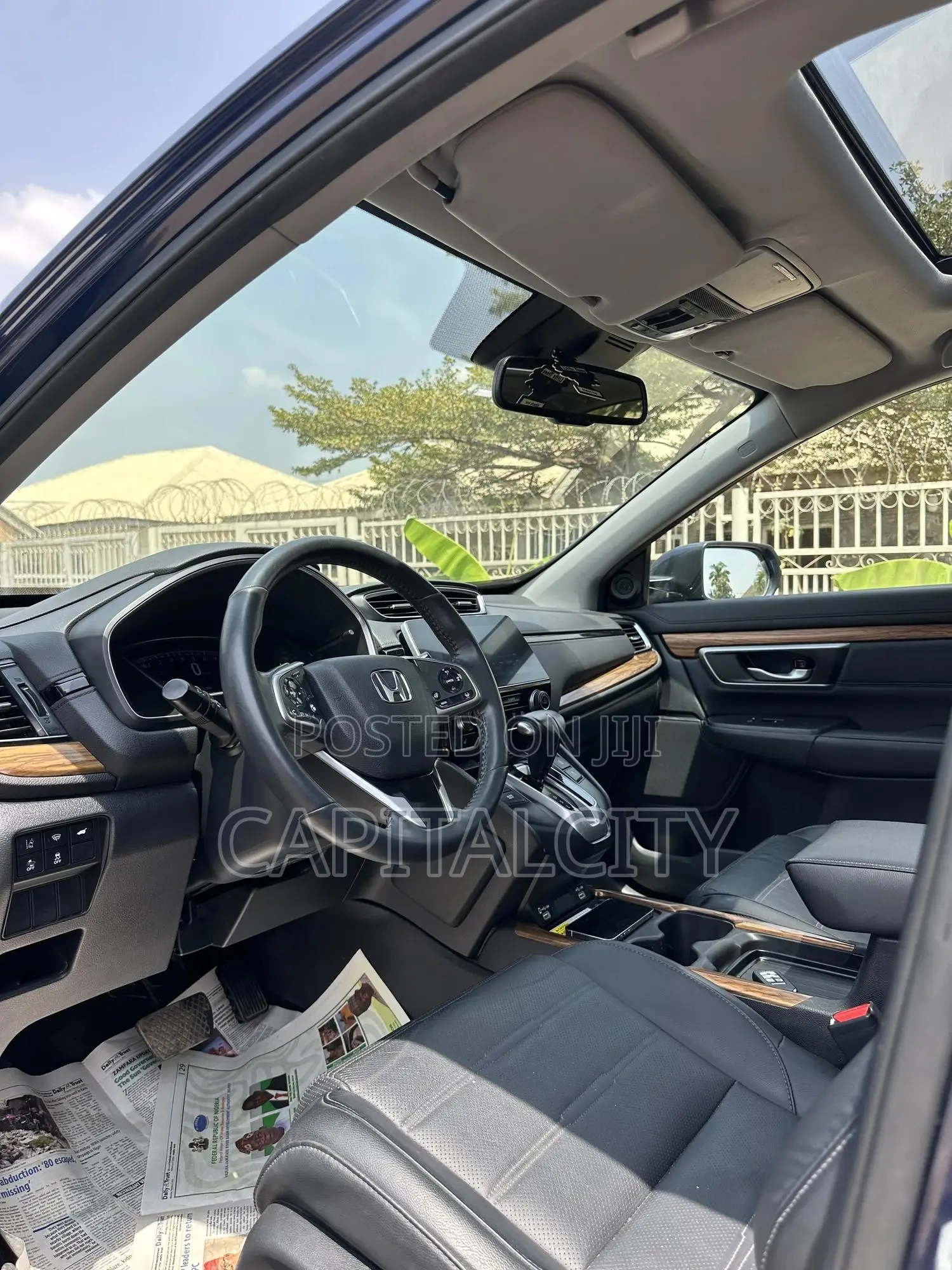 Honda CR-V Touring AWD 2020 Blue
