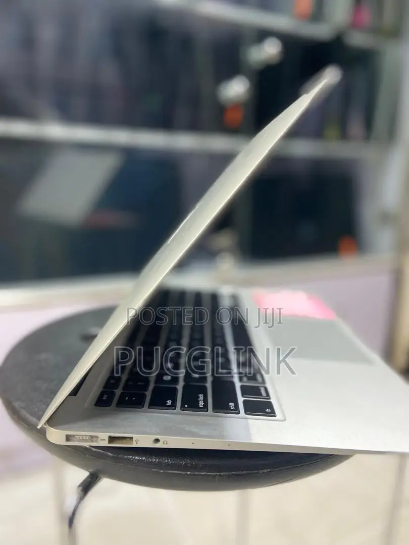 Laptop Apple MacBook Air 2017 8GB Intel Core i5 SSD 128GB