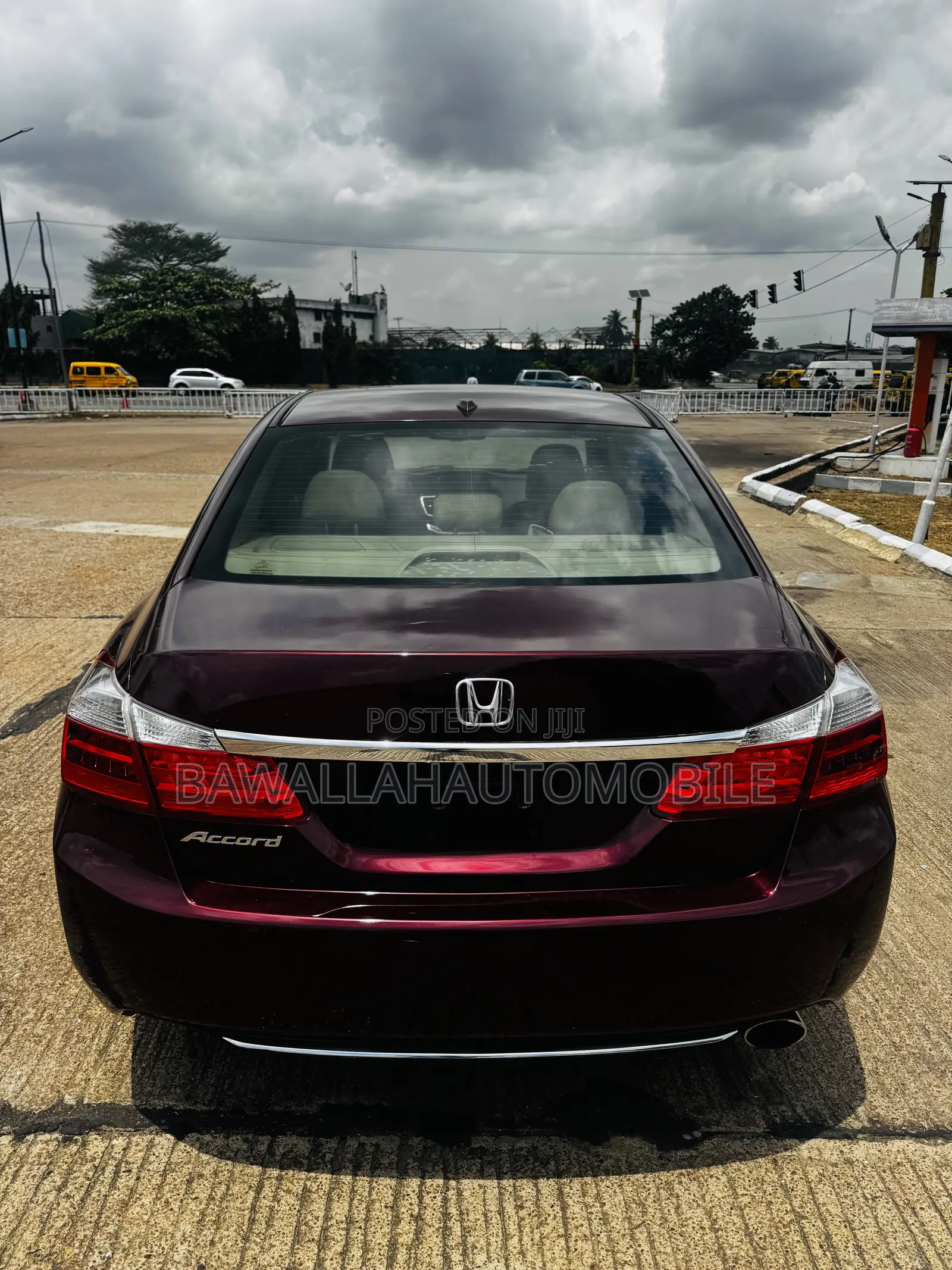 Honda Accord LX 4dr Sedan FWD (2.4L 4cyl 2A) 2013 Red