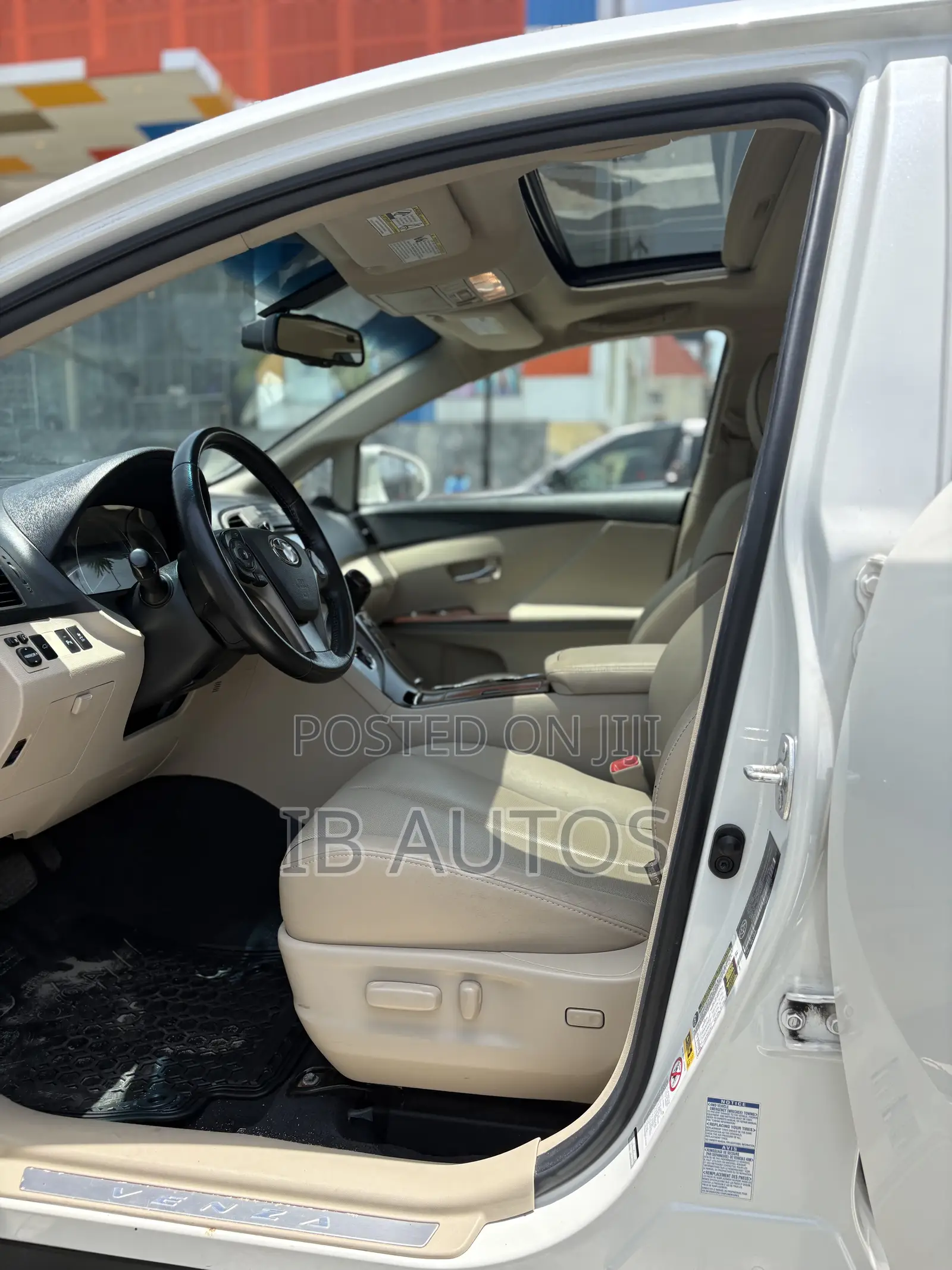 Toyota Venza Limited 4dr Wagon AWD (3.5L 6cyl 6A) 2015 White