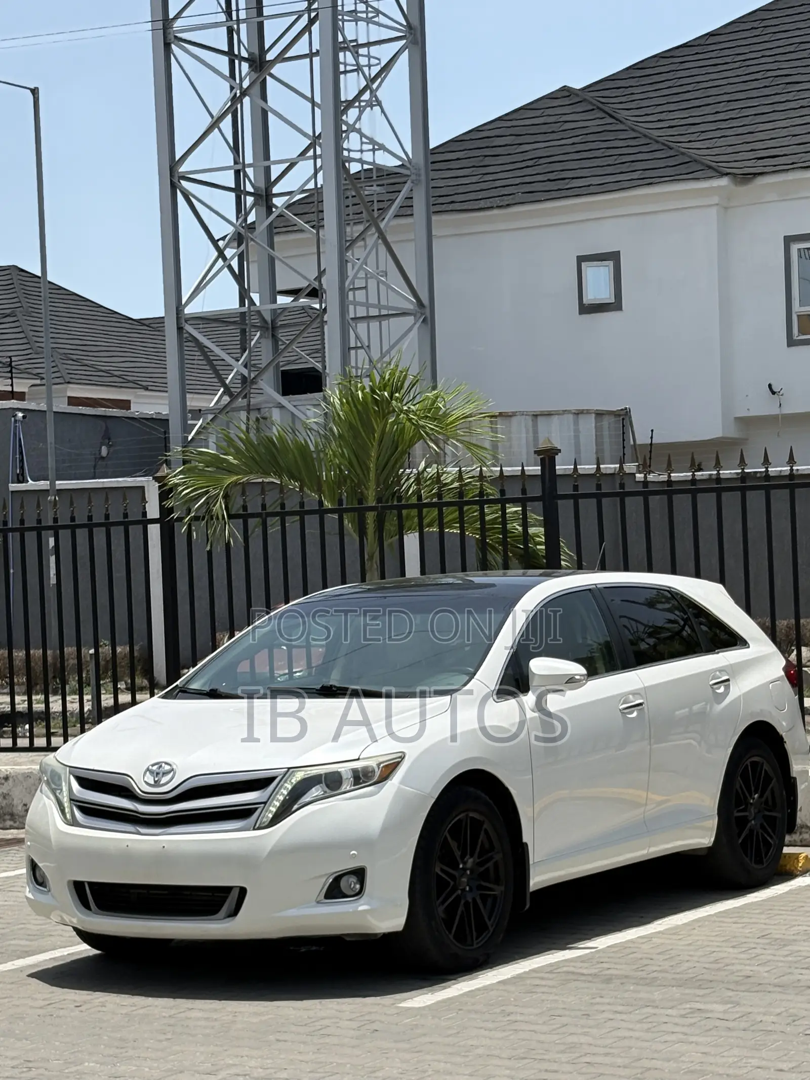 Toyota Venza Limited 4dr Wagon AWD (3.5L 6cyl 6A) 2015 White