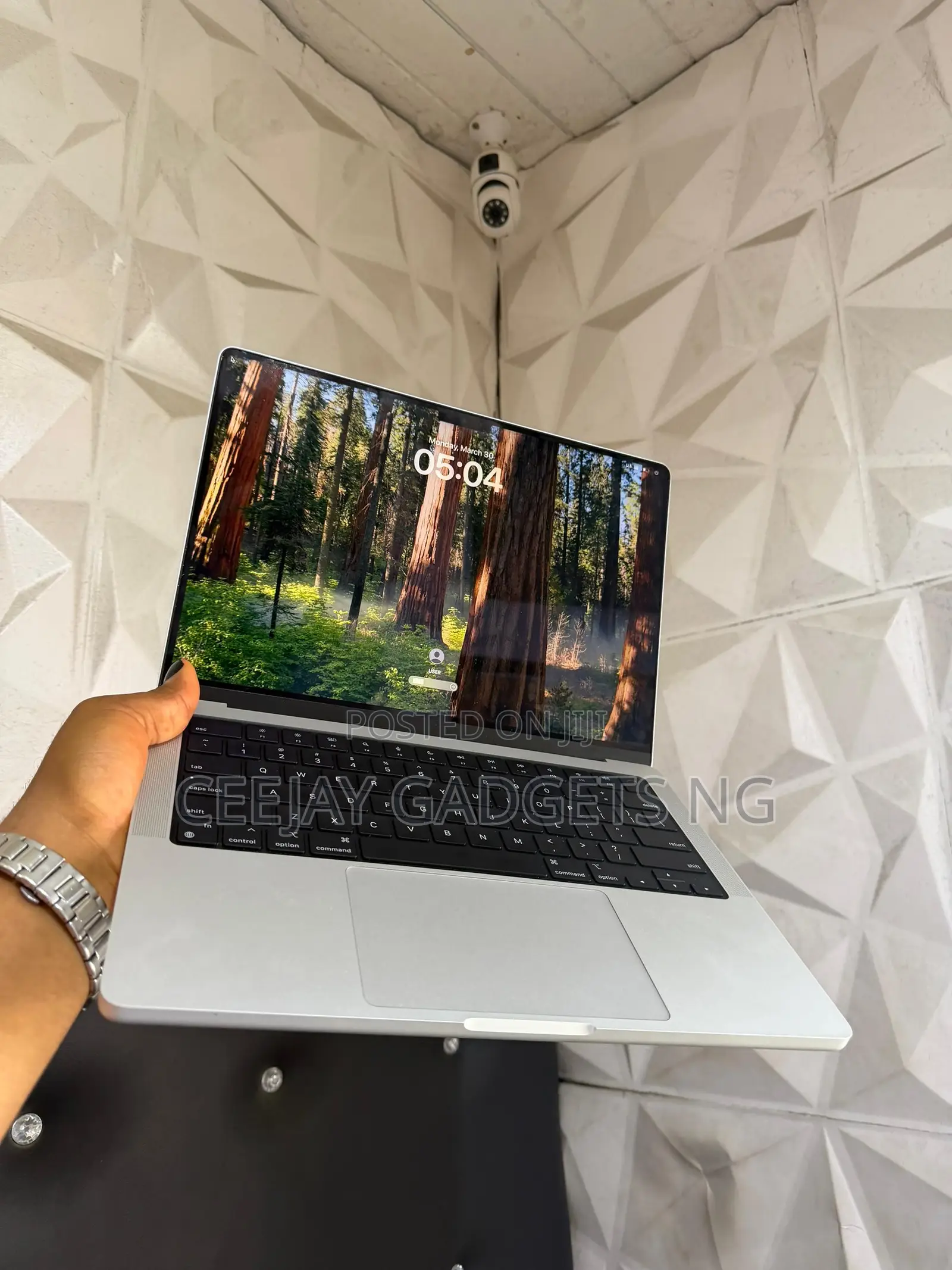 Laptop Apple MacBook Air 2023 M2 16GB Apple M2 SSD 256GB