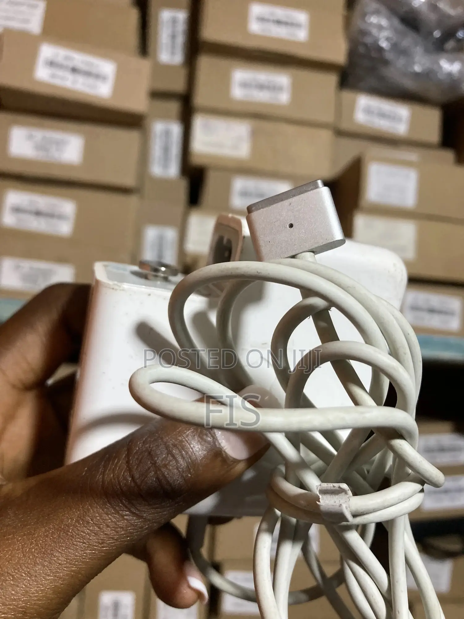 Macbook Air Follow Come Charger