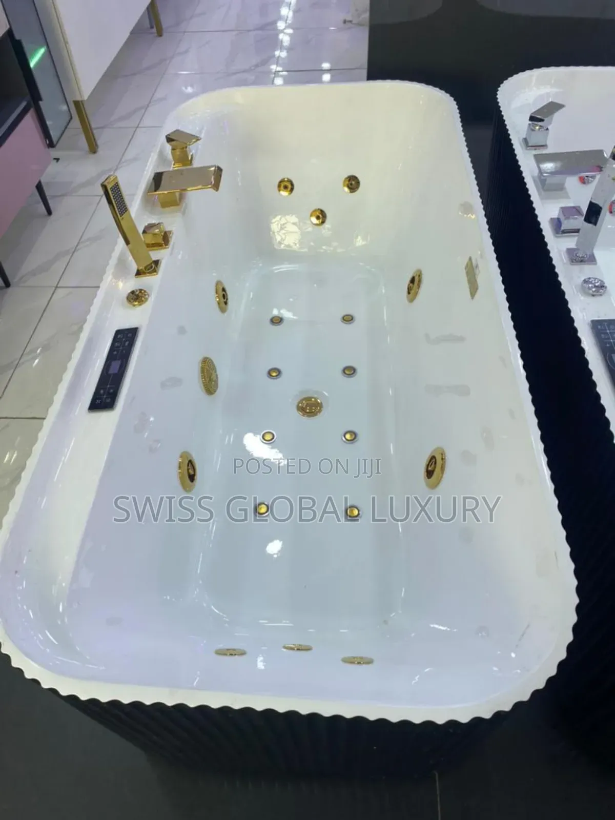 High Quality Standard Jacuzzi