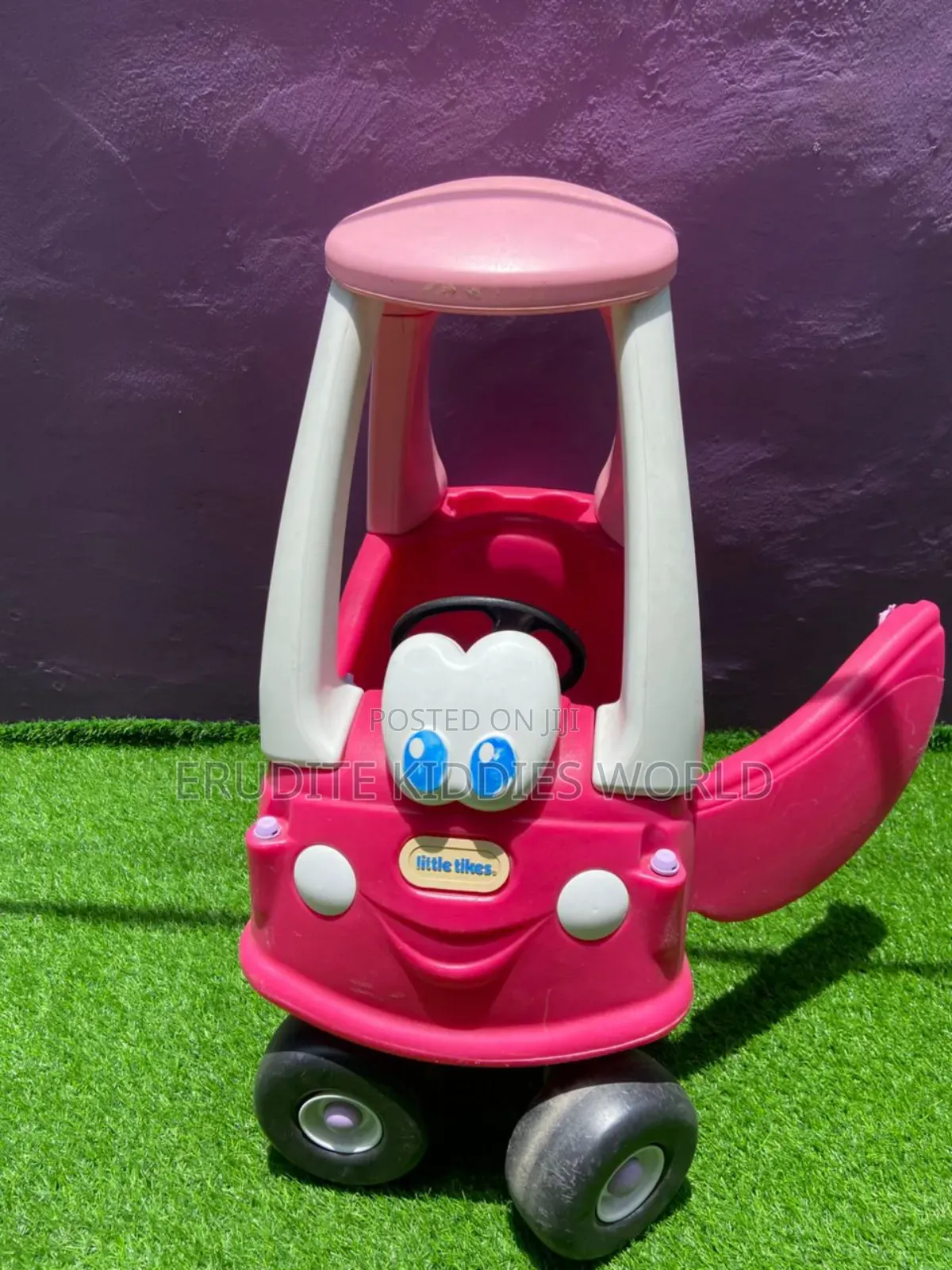 Kiddies Cozy Cab