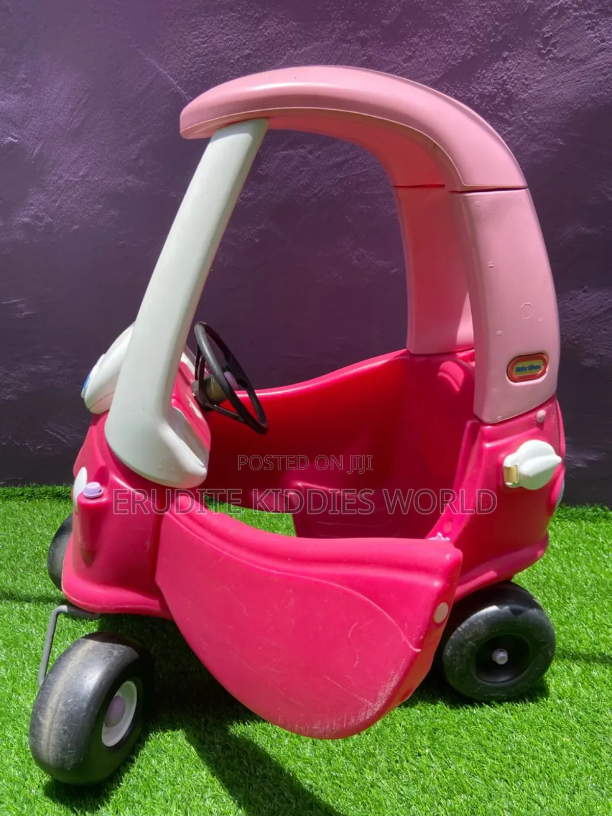 Kiddies Cozy Cab
