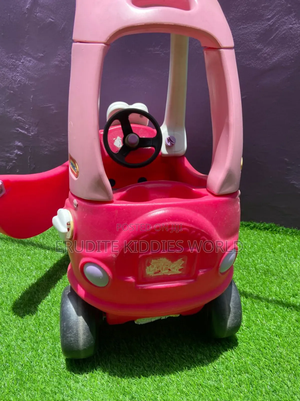 Kiddies Cozy Cab
