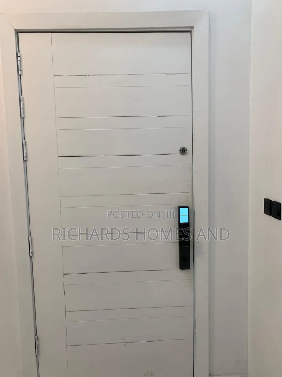 5bdrm House in Osapa London for rent