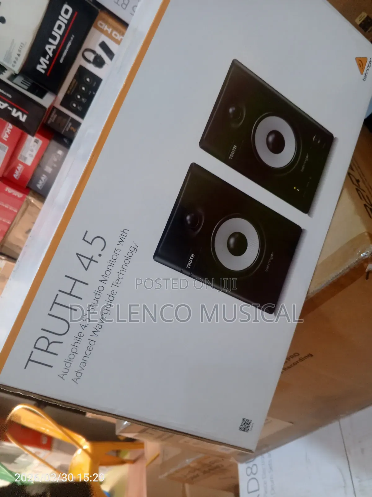 Behringer Studio Monitor Truth 4.5 With Advanced Waveguide Technology