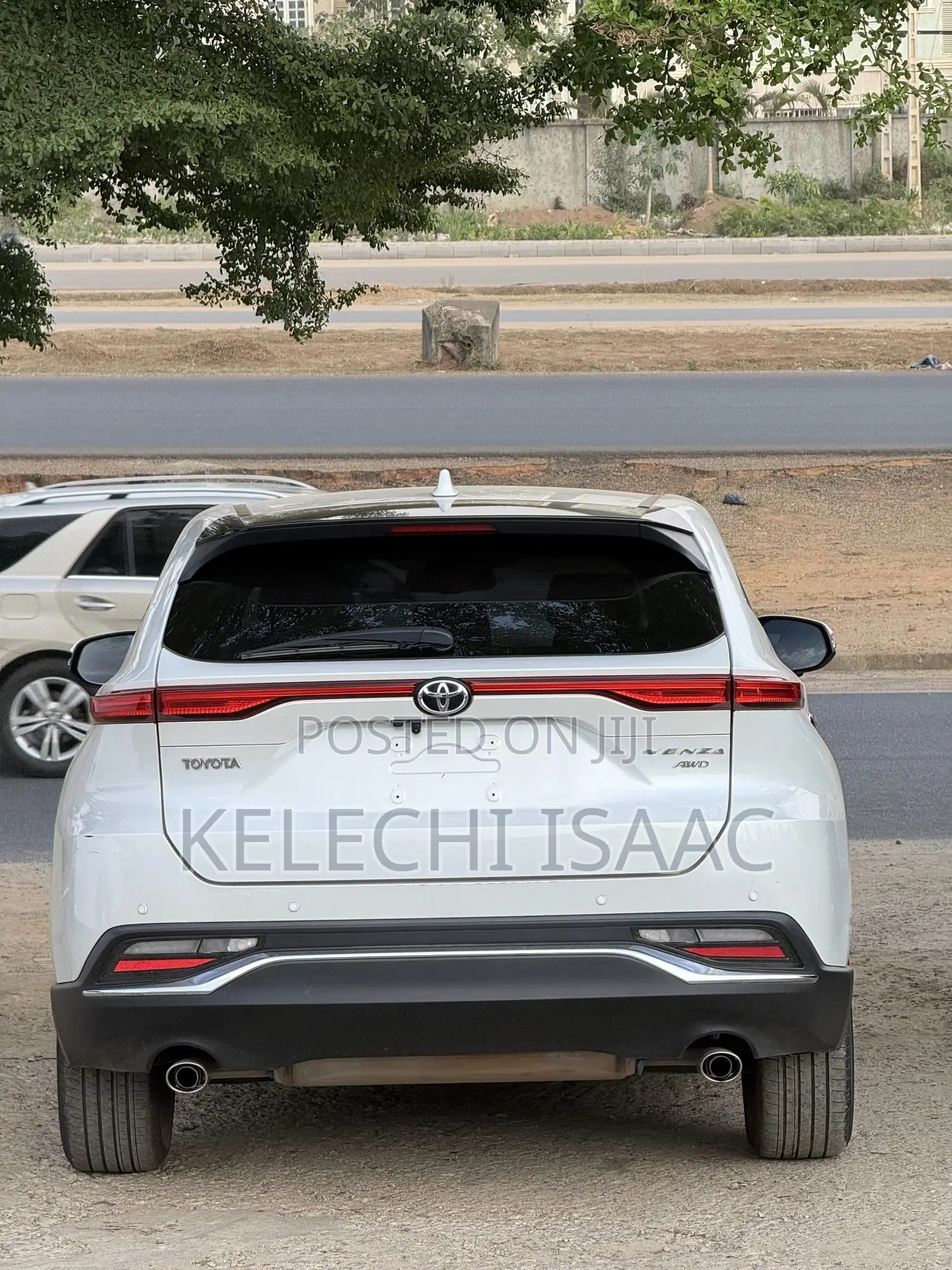 Toyota Venza XLE AWD 2023 White