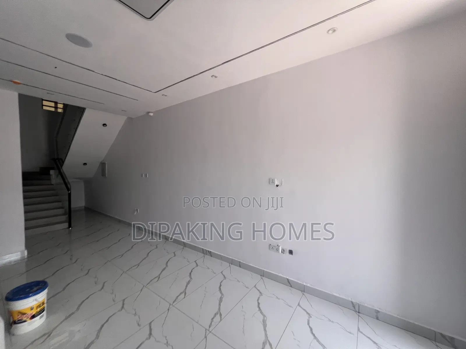 Furnished 5bdrm Duplex in Adeniyi Jones for sale