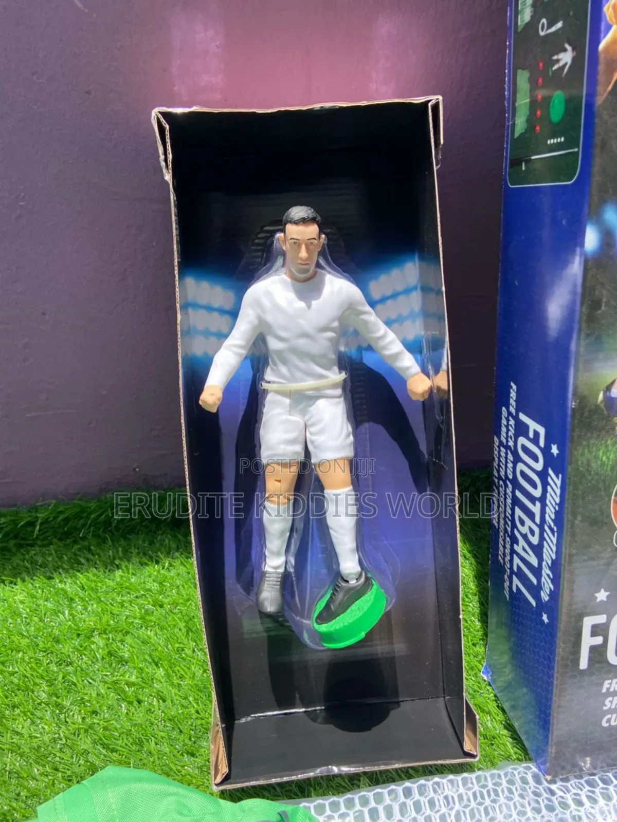 Mini Master Football