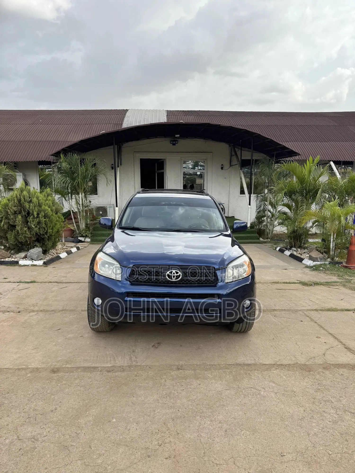 Toyota RAV4 I4 4x4 2006 Blue