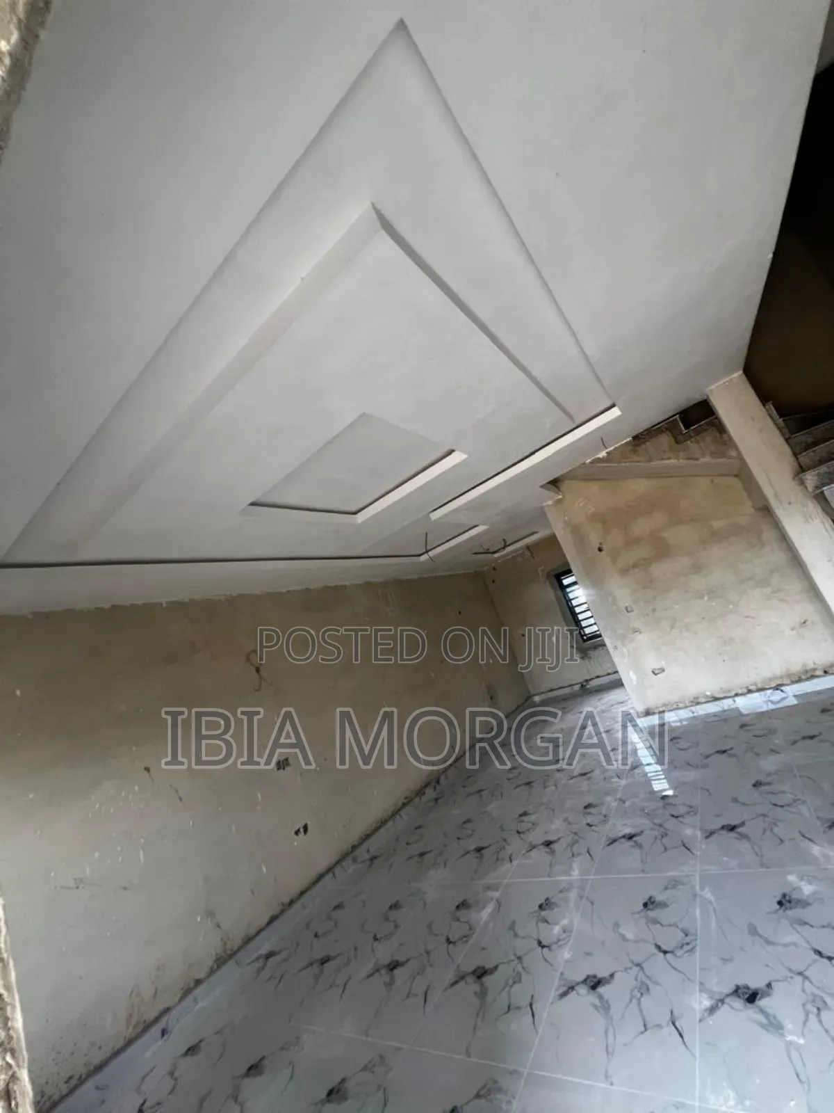 3bdrm Townhouse/Terrace in Shelter Afrique, Uyo for sale