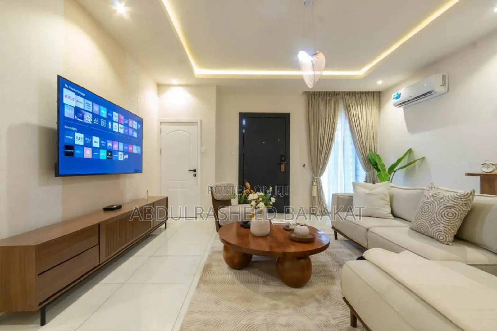 Spacious and Luxury 1bedroom Apartment With Ps5, Swimming Pool, Gym