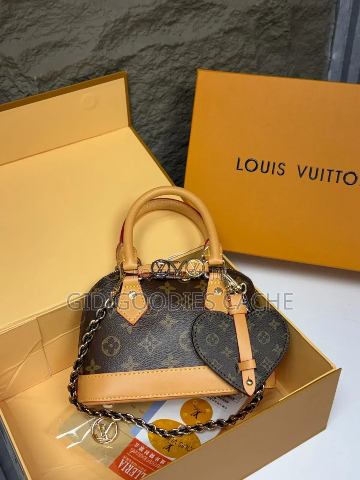 Luxury Small Lv Handbags in Colors