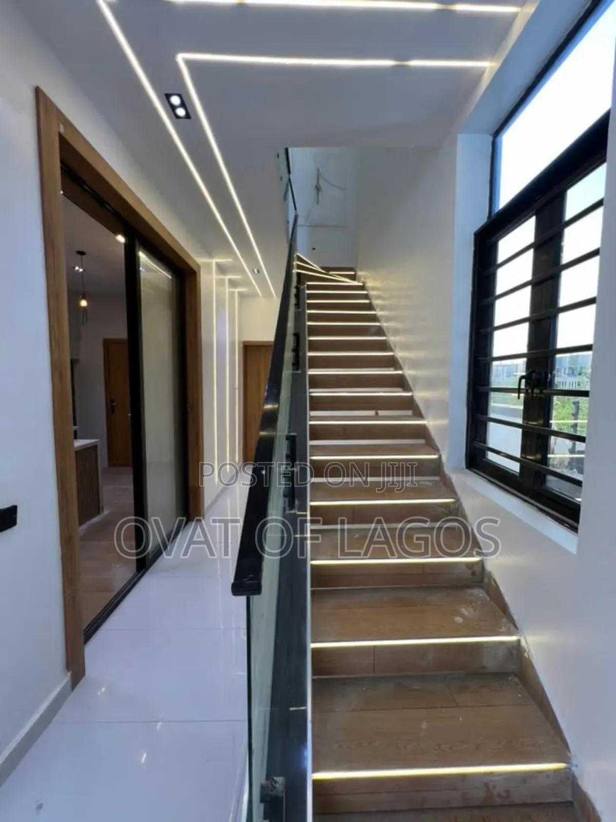 4bdrm Duplex in Ikota for sale