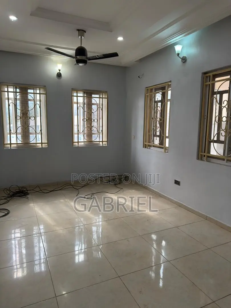 4bdrm Duplex in Dawaki Extension for rent