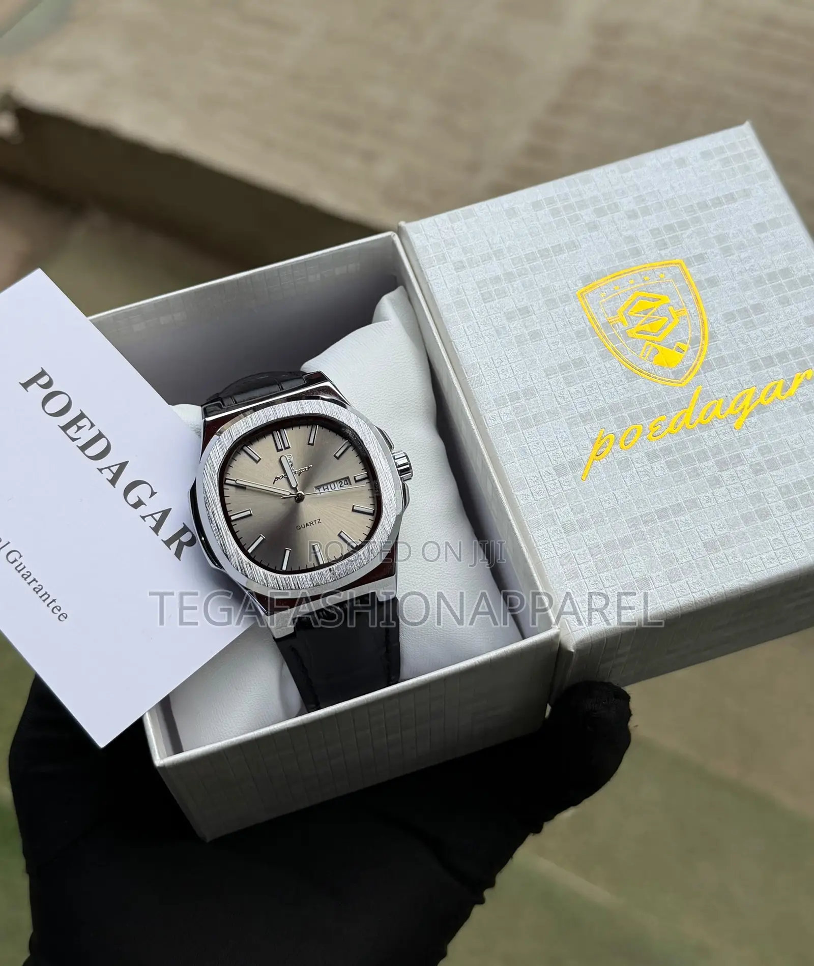 Poedagar Quartz Genuine Leather Wristwatch
