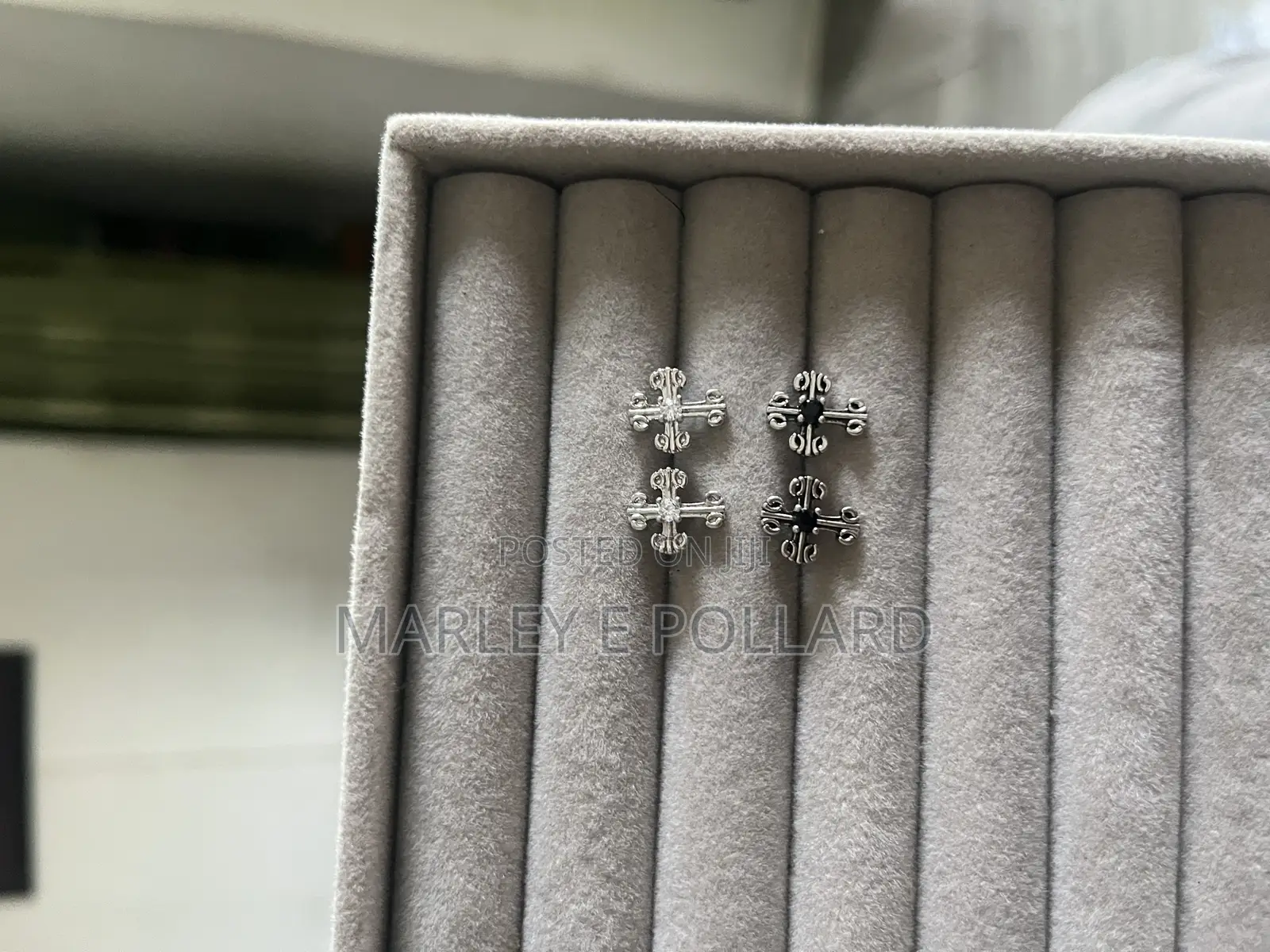 Cross Rock Iced Men’S Women’S Earrings Silver Earring