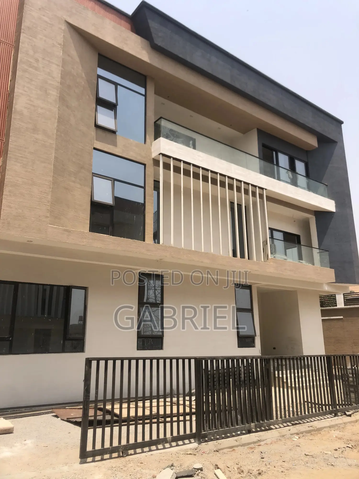 6bdrm Duplex in Katampe Extension for sale