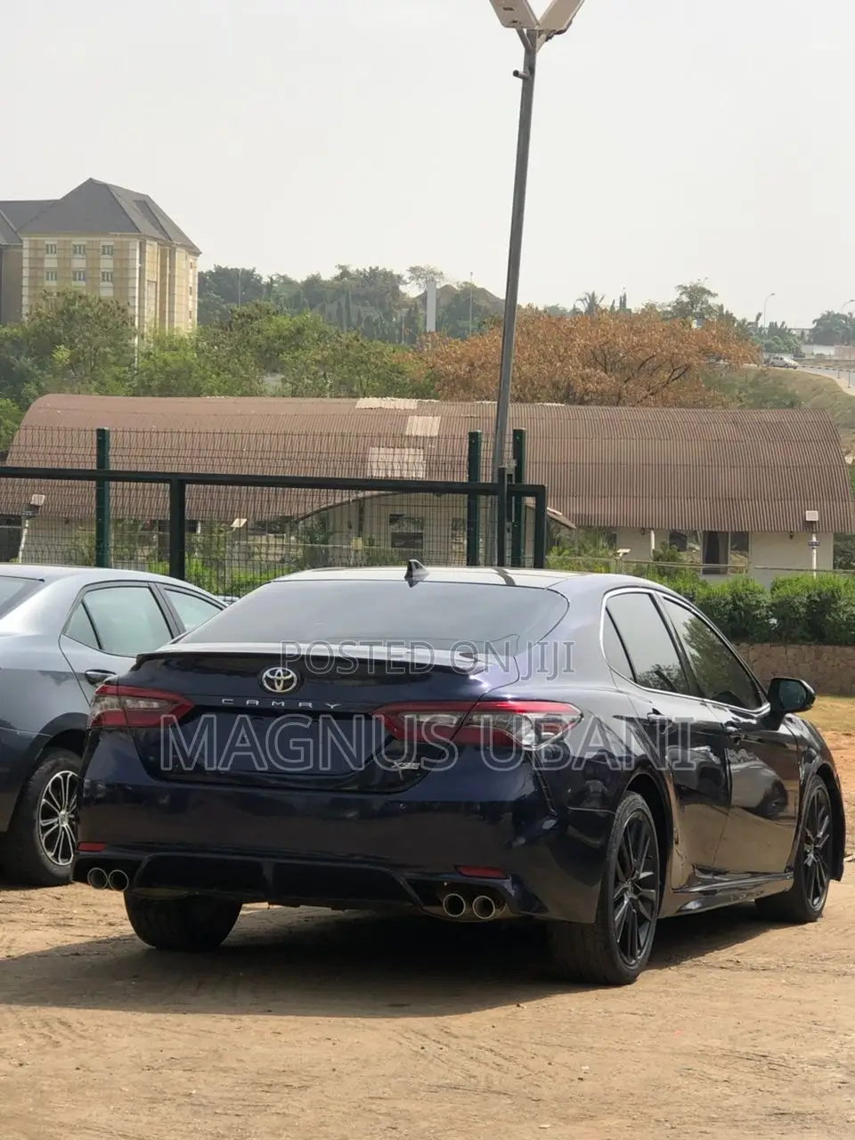 Toyota Camry XSE V6 2022 Blue