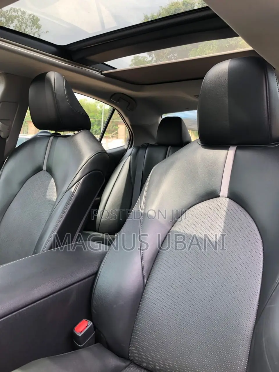Toyota Camry XSE V6 2022 Blue