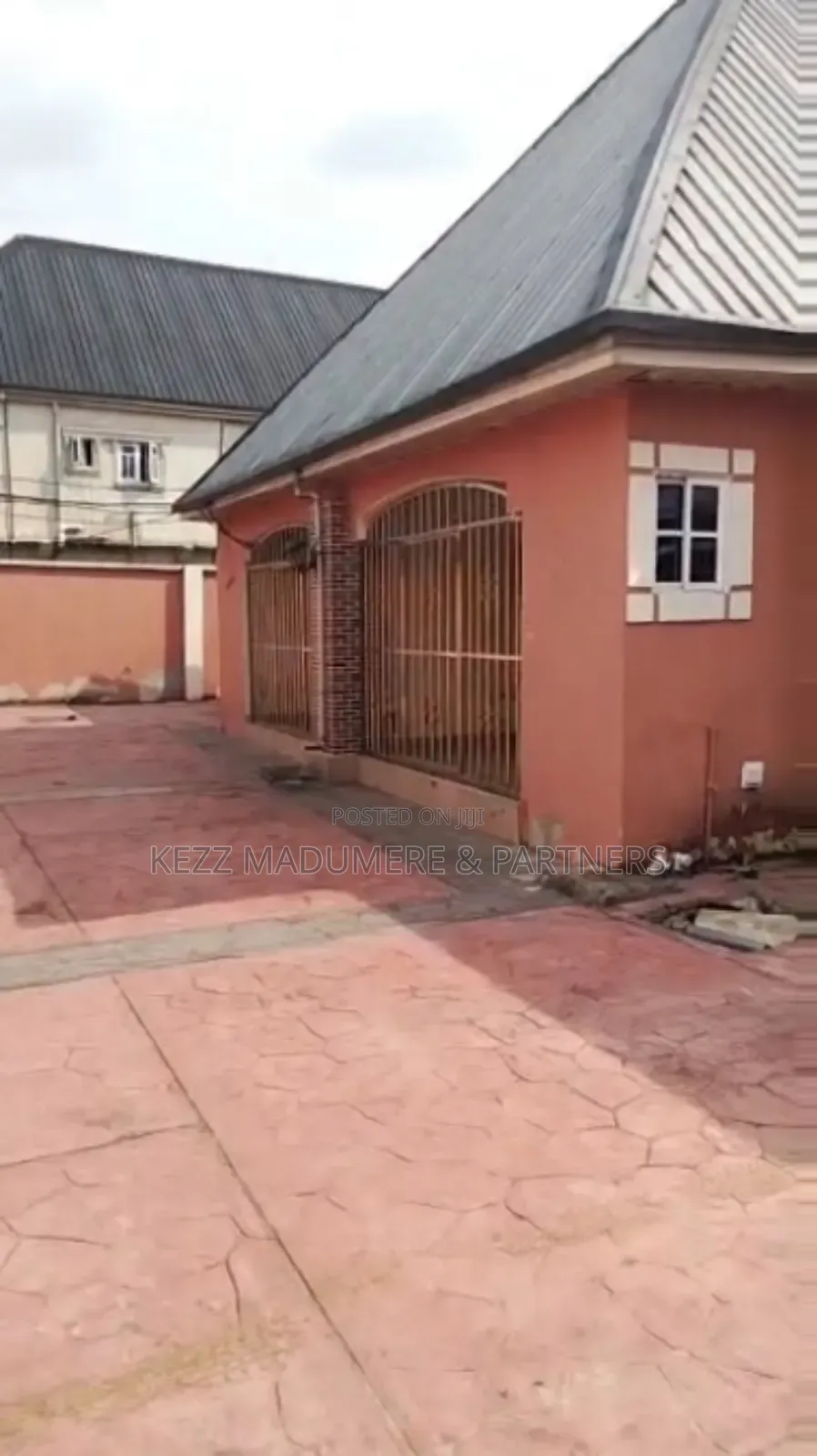4bdrm Block of Flats in New City New Owerri for sale