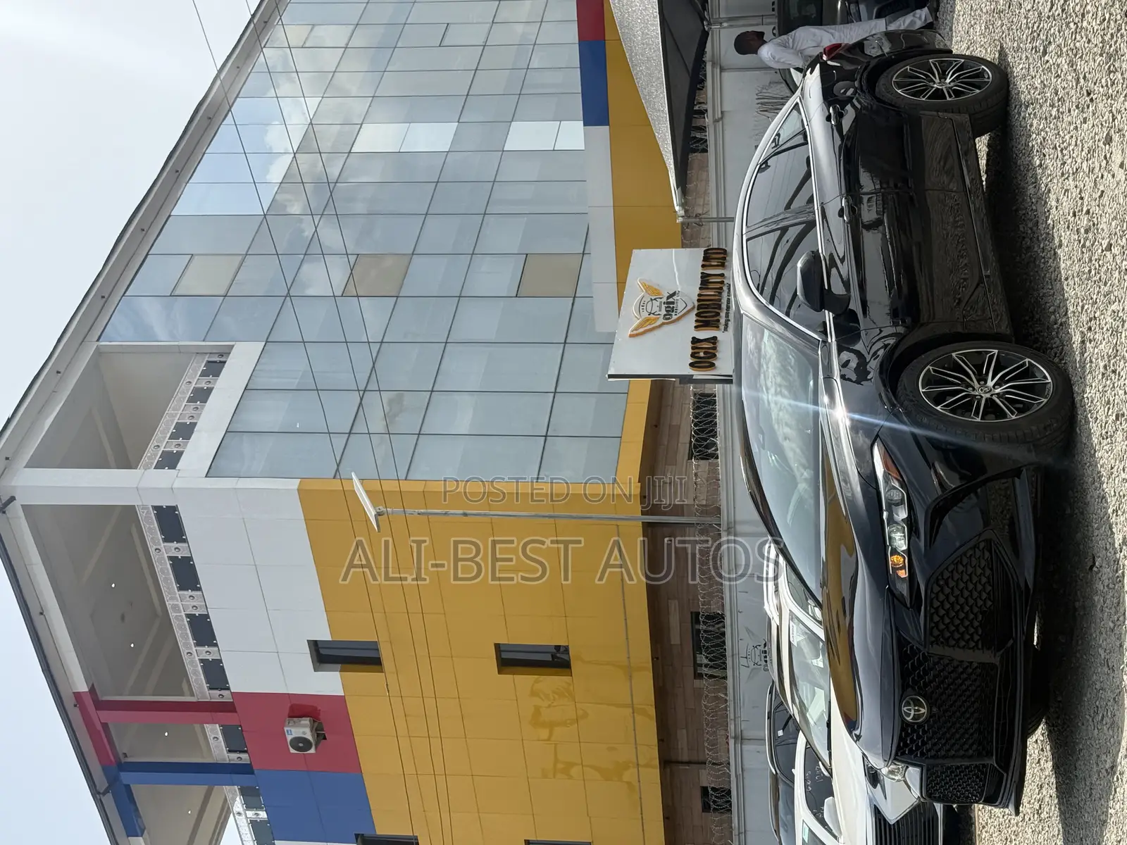 Toyota Avalon 2022 Black