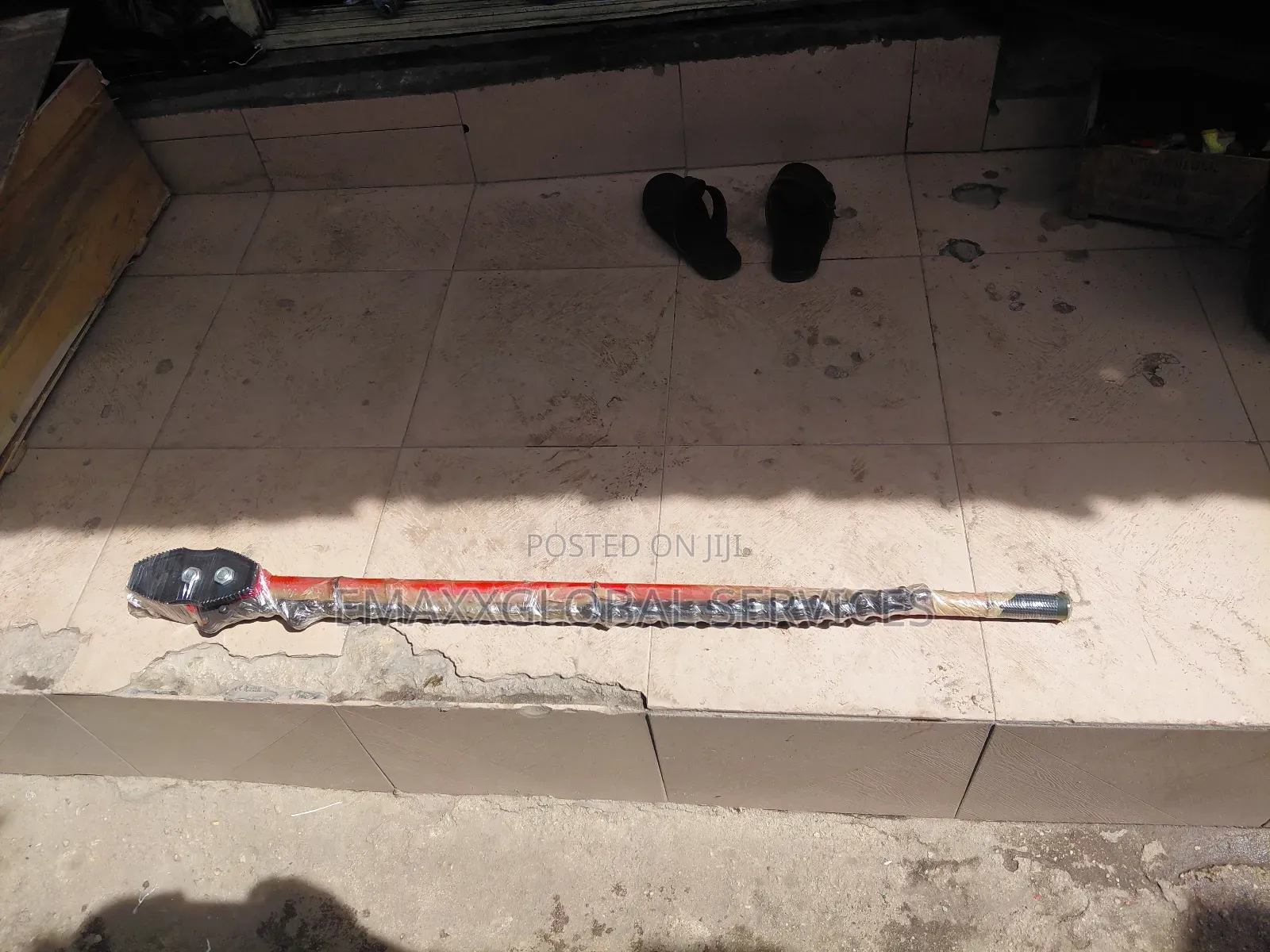 12" Chain Tong