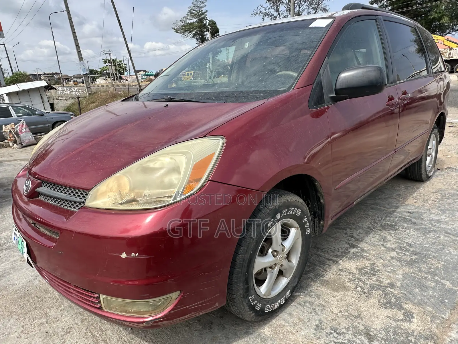 Toyota Sienna LE AWD 2005 Maroon