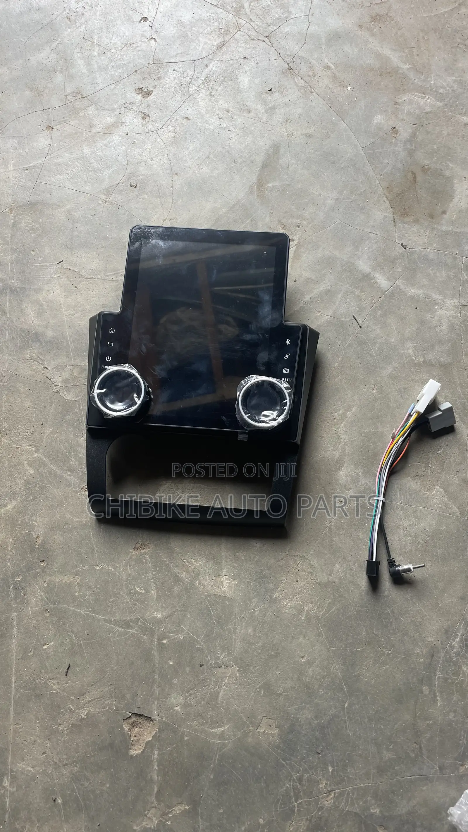 Nissan Altima Two Nubs Tesla Navigation Android/Reverse Camera