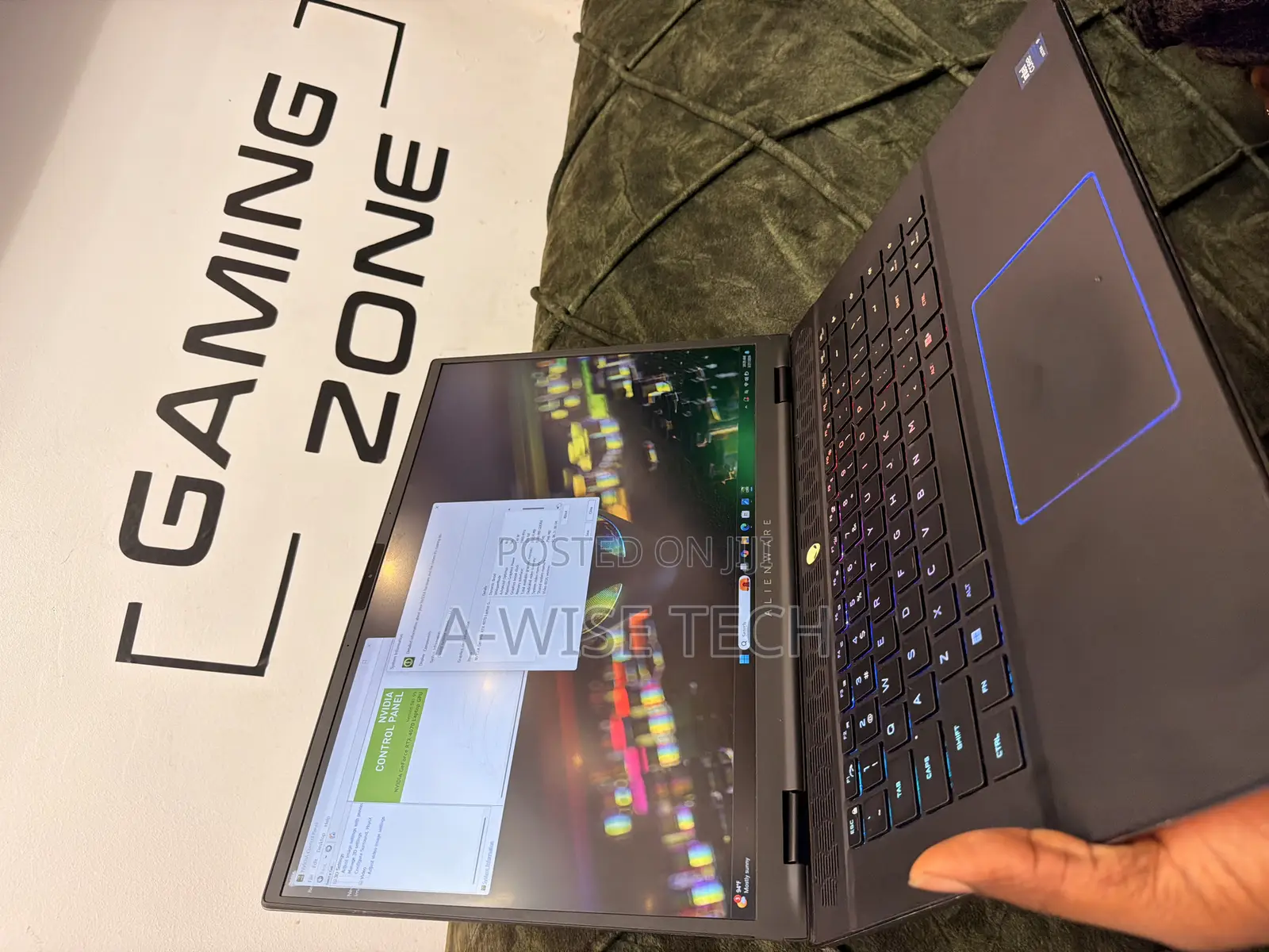 Laptop Dell Alienware M16 R2 16GB Intel Core Ultra 9 SSD 512GB