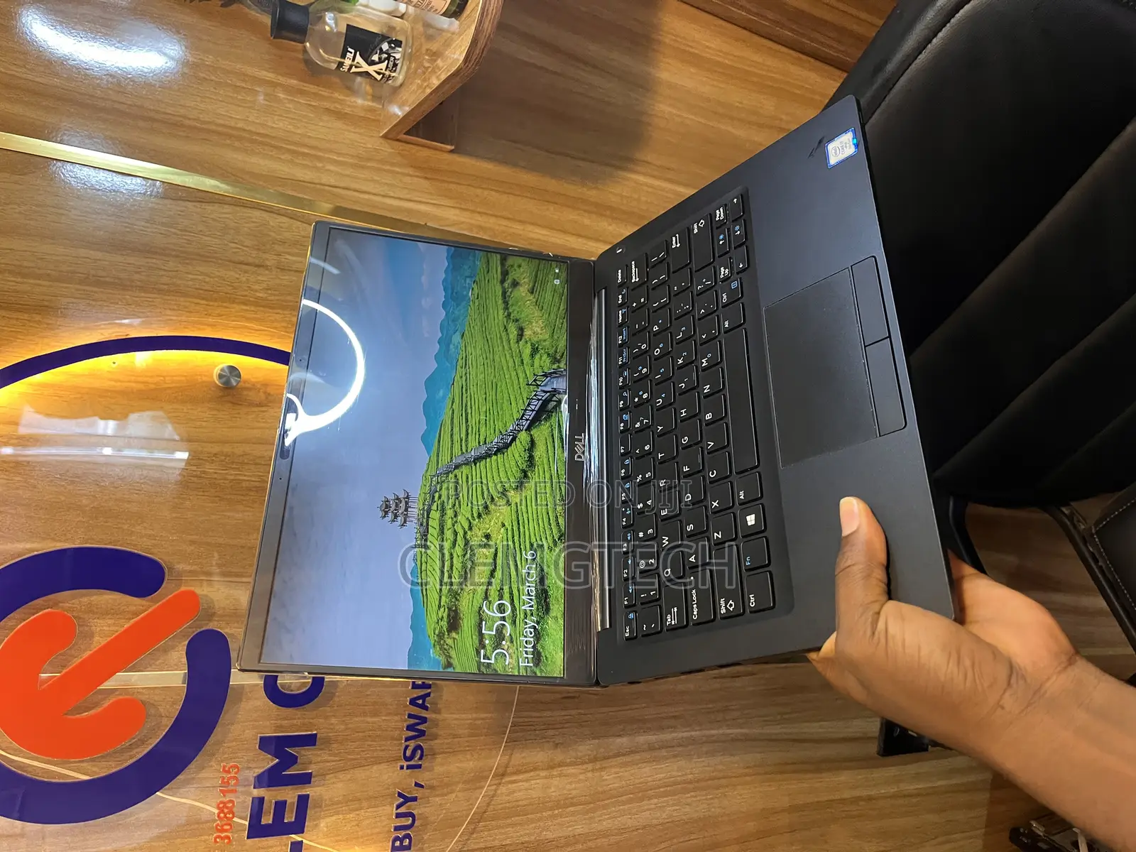 Laptop Dell Latitude 7390 8GB Intel Core i7 SSD 256GB