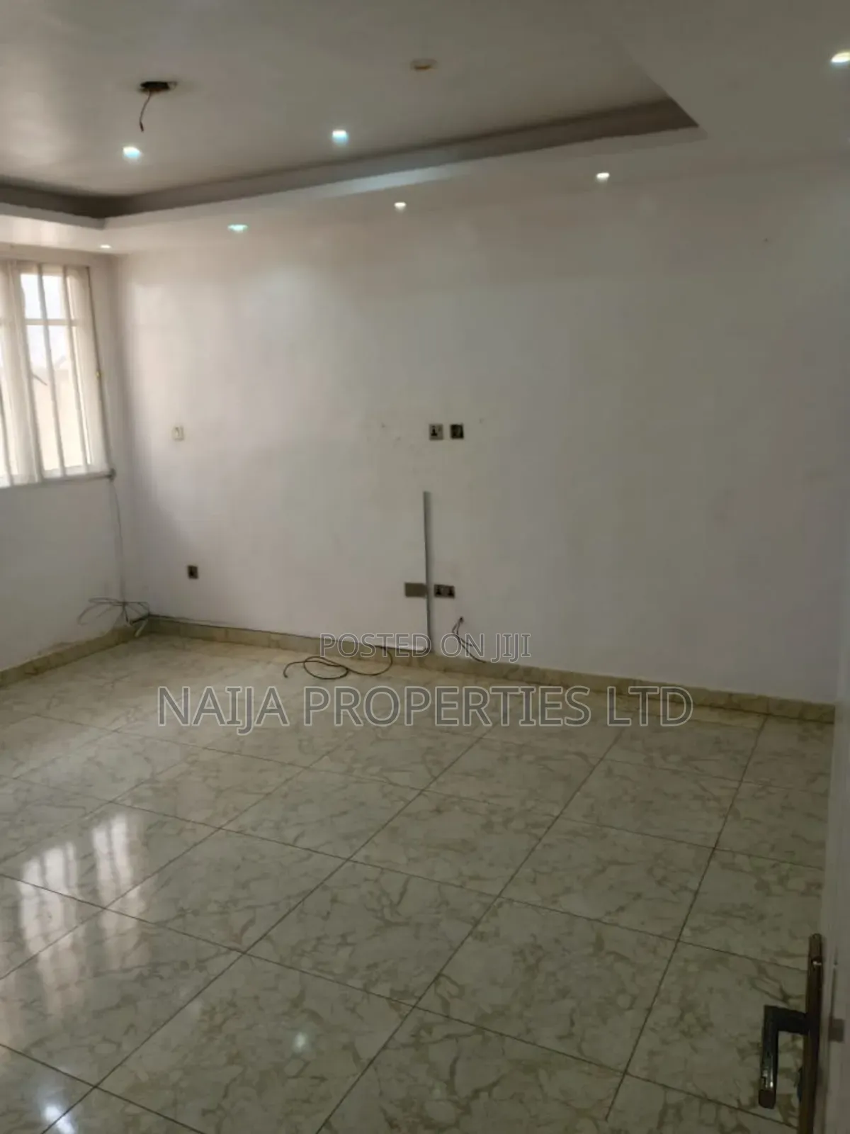 1bdrm Shared Apartment in Agungi for rent