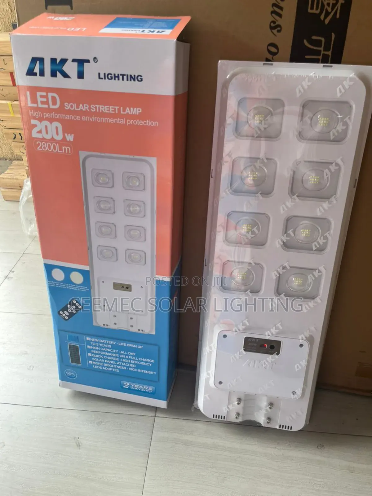 High Capacity Akt Solar Street Light Cob Eye.
200w