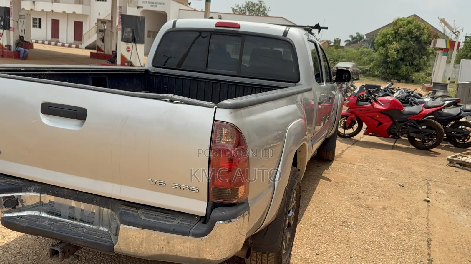 Toyota Tacoma 2006 Silver