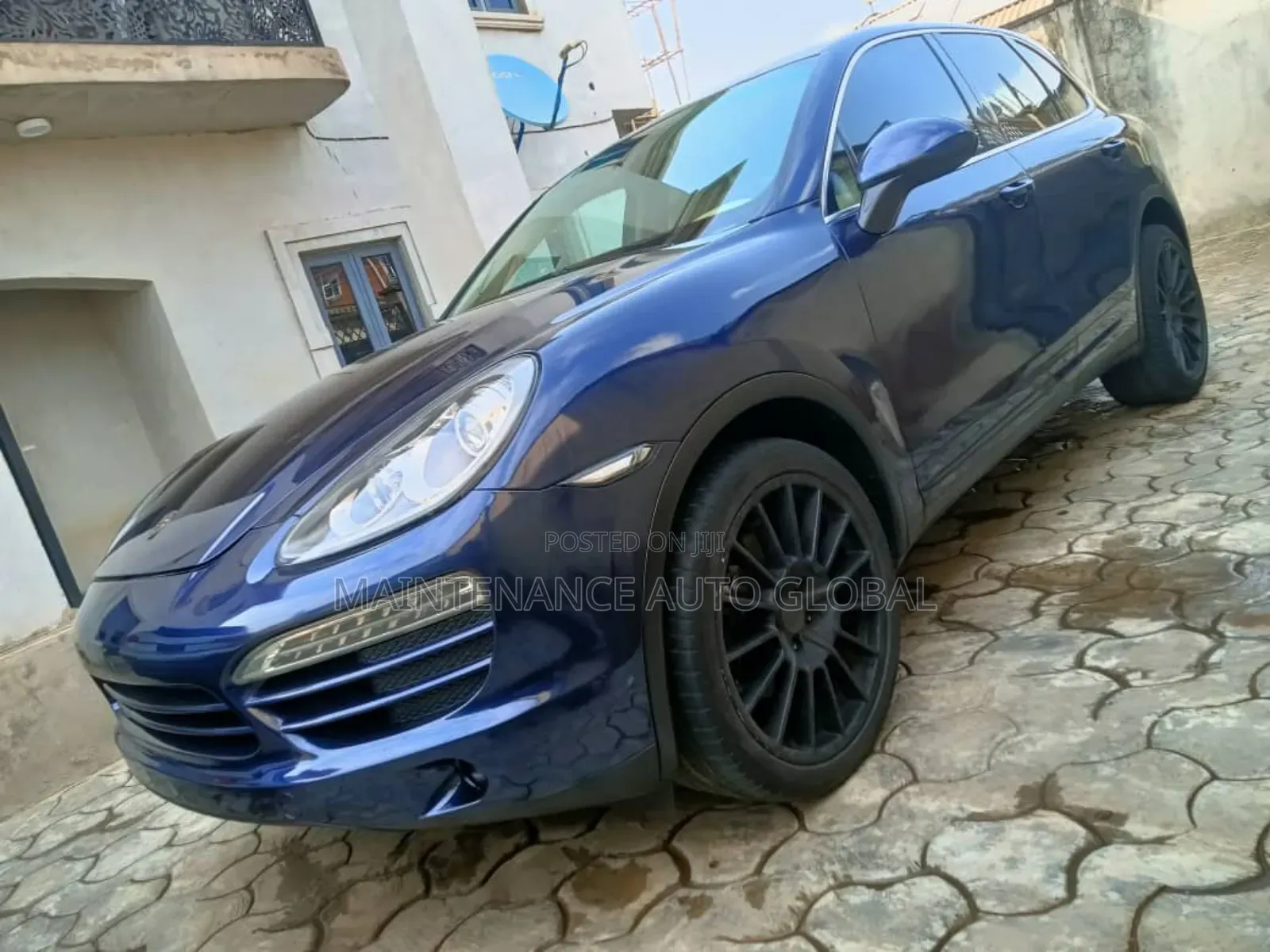 Porsche Cayenne Tiptronic 2012 Blue