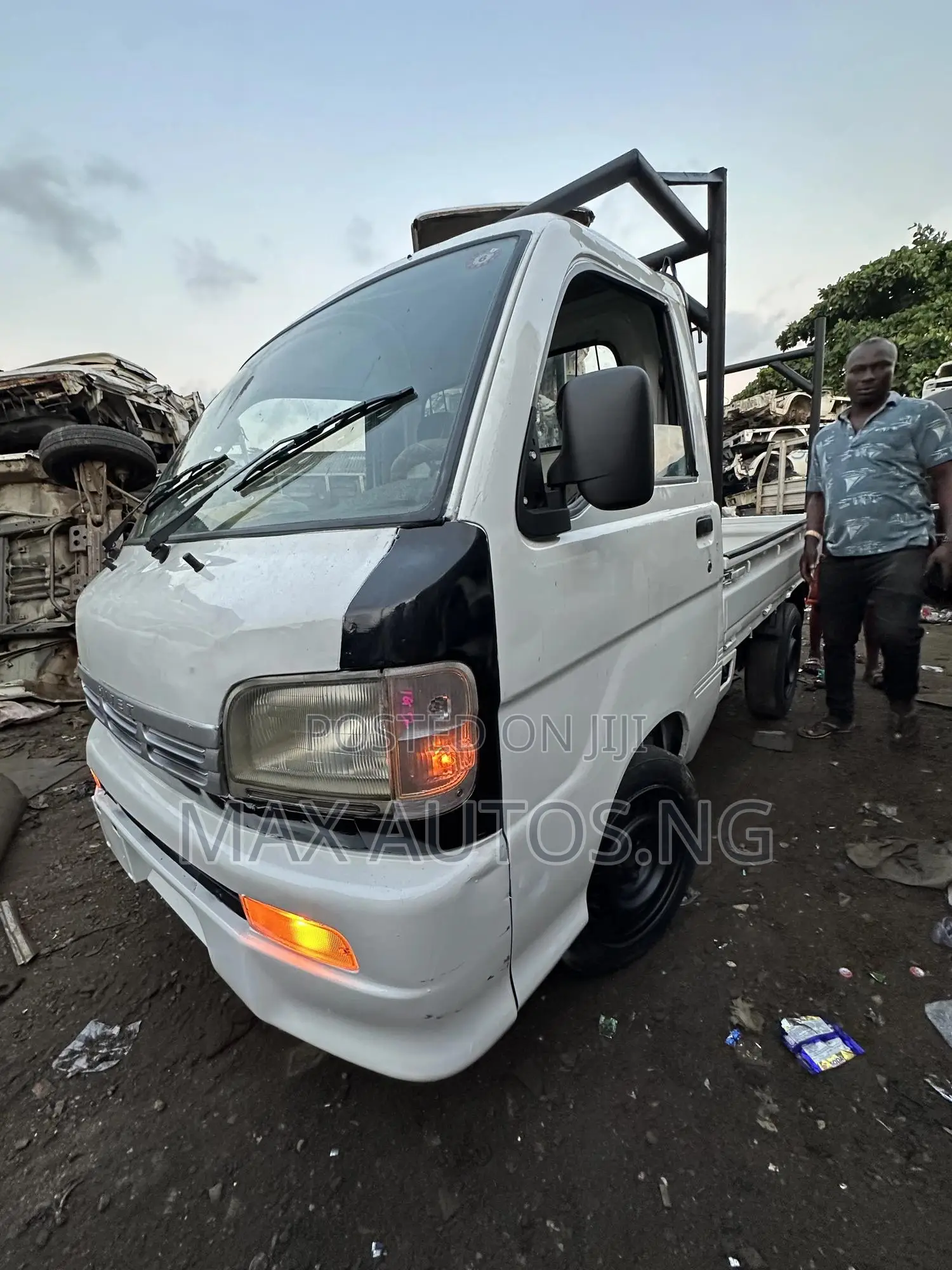New Model Hijet Truck