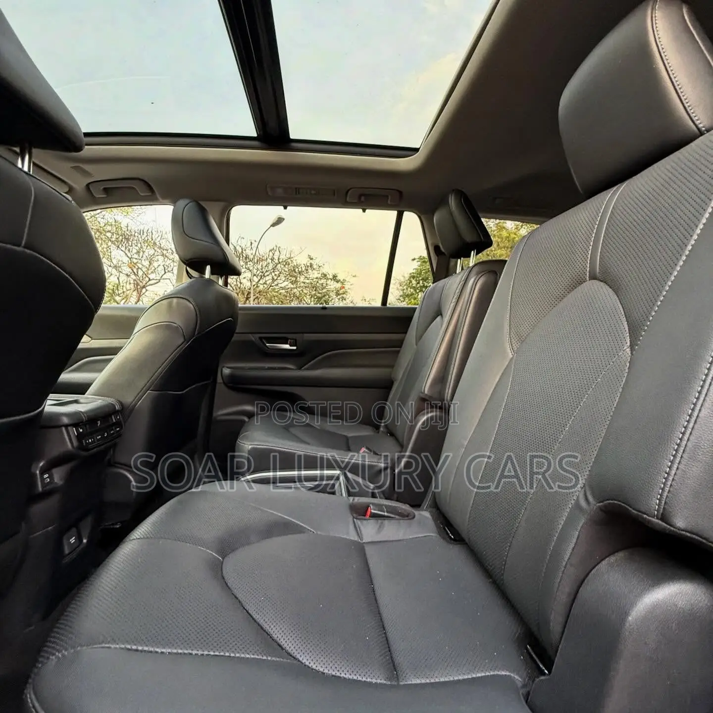 Toyota Highlander Limited AWD 2024 Maroon