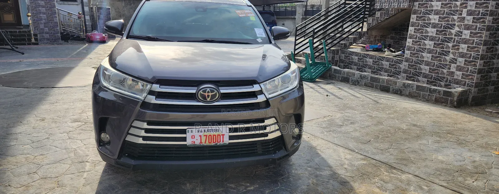 Toyota Highlander 2018 Brown